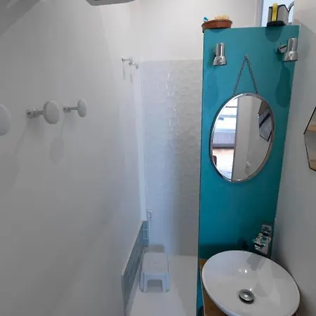 アパート Superb Apartment In Paris Near Buttes-Chaumont